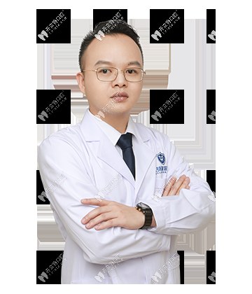 石金鑫 - 深圳拜爾口腔門診部